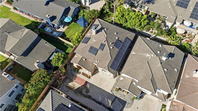 7814 Orchid, Huntington Beach, CA 92648