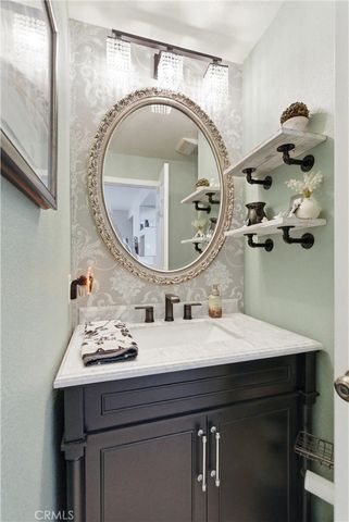 7814 Orchid, Huntington Beach, CA 92648