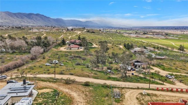 20375 Wadena, Apple Valley, CA 92308