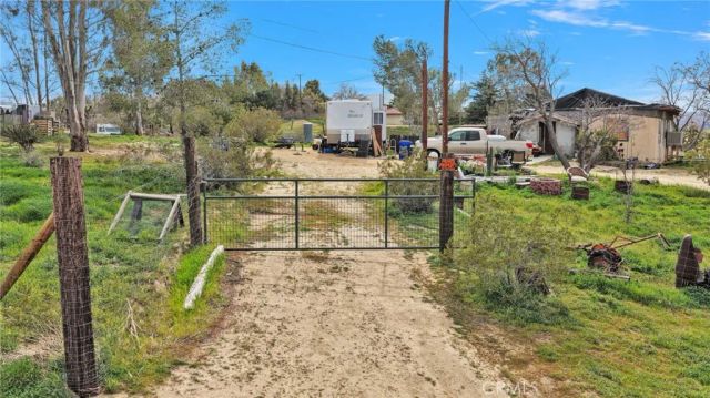 20375 Wadena, Apple Valley, CA 92308