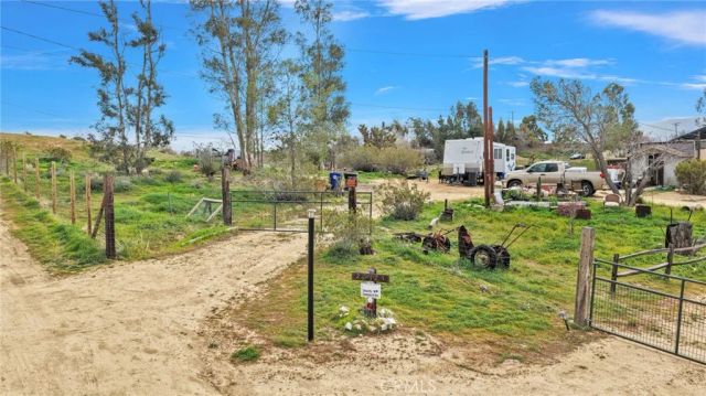 20375 Wadena, Apple Valley, CA 92308