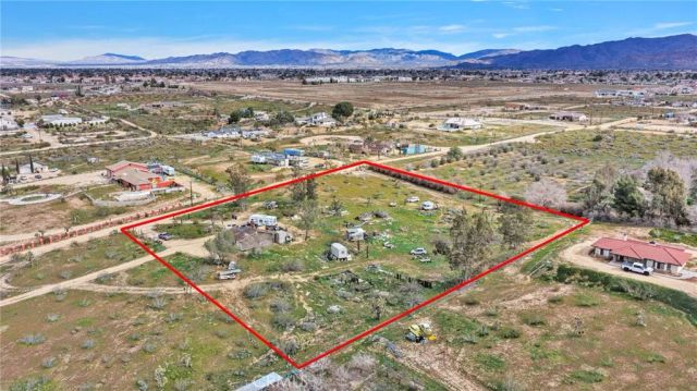 20375 Wadena, Apple Valley, CA 92308