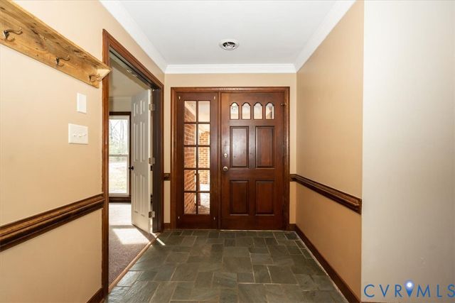 7429 Walnut Grove Rd, Mechanicsville, VA 23111