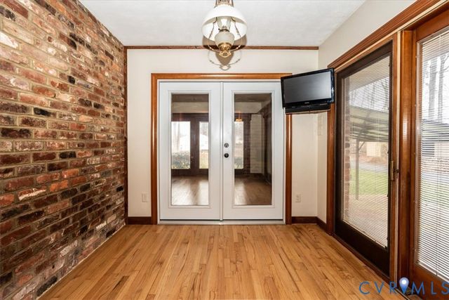 7429 Walnut Grove Rd, Mechanicsville, VA 23111