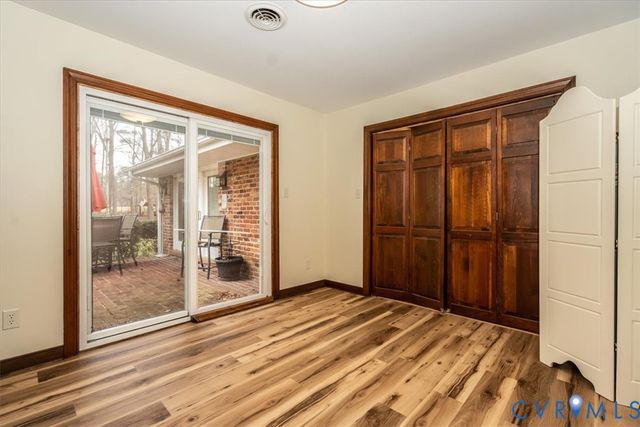 7429 Walnut Grove Rd, Mechanicsville, VA 23111