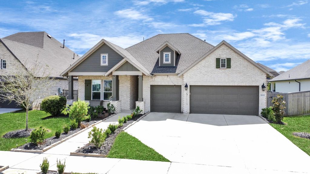 10002 Serenity Grove Drive, Missouri City, TX 77459