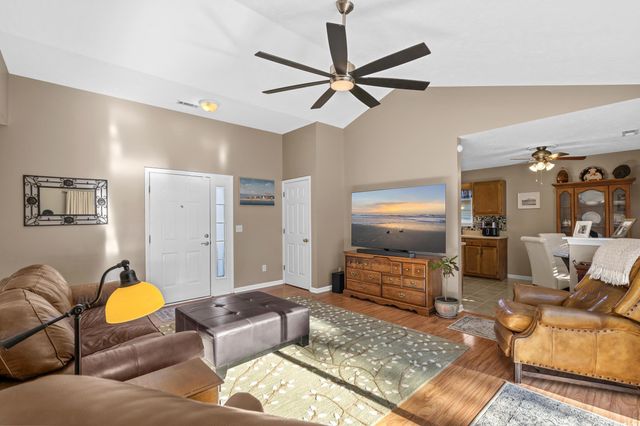 264 Pilothouse Dr., Myrtle Beach, SC 29577