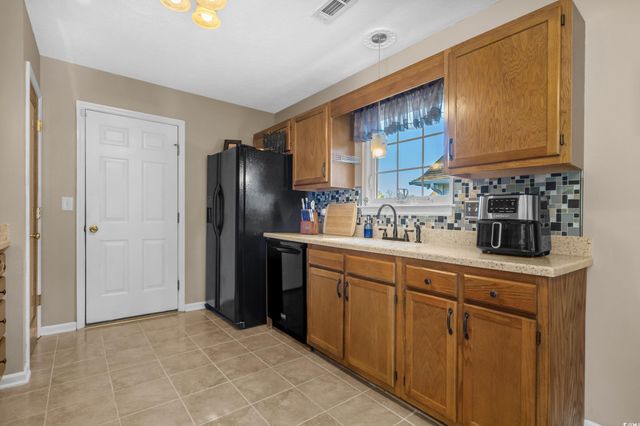 264 Pilothouse Dr., Myrtle Beach, SC 29577