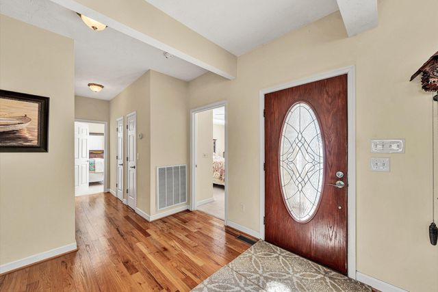 353 Deerpath DR, Hardy, VA 24101