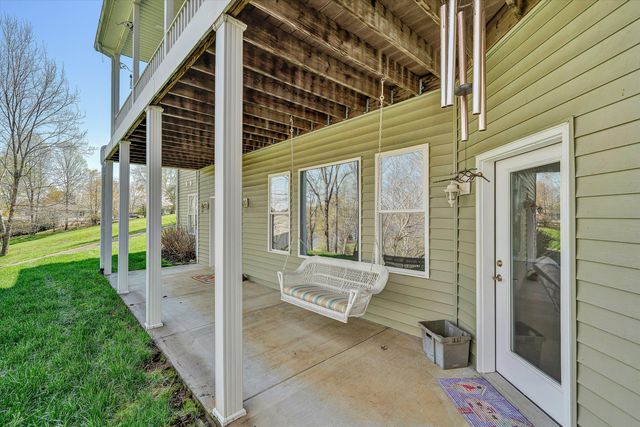 353 Deerpath DR, Hardy, VA 24101
