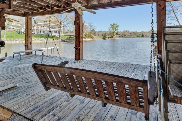 353 Deerpath DR, Hardy, VA 24101