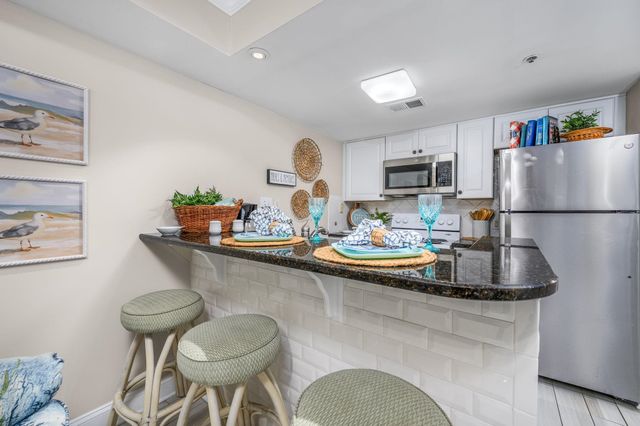6100 N Ocean Blvd Unit 906, North Myrtle Beach, SC 29582
