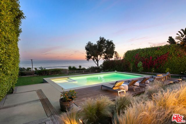 6453 Guernsey Avenue, Malibu, CA 90265
