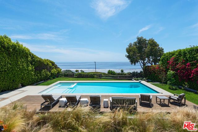 6453 Guernsey Avenue, Malibu, CA 90265