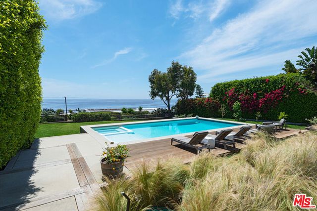 6453 Guernsey Avenue, Malibu, CA 90265