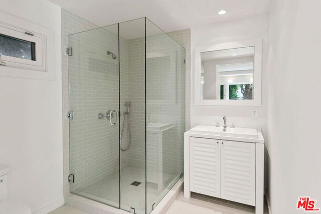 6453 Guernsey Avenue, Malibu, CA 90265