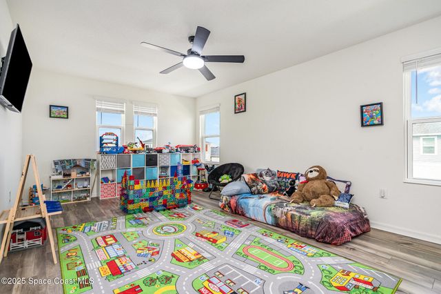 506 Glaspell Circle SE, Palm Bay, FL 32909