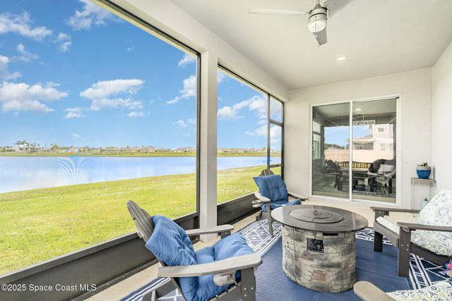 506 Glaspell Circle SE, Palm Bay, FL 32909