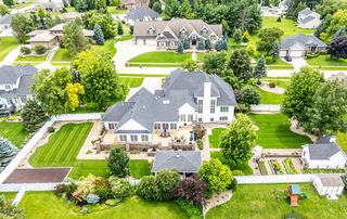1944 Kitty Hawk Drive, Waterloo, IA 50701