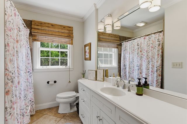 2709 Tyne Blvd, Nashville, TN 37215