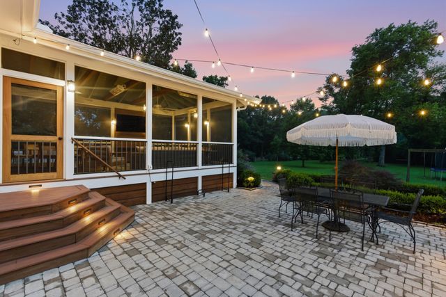 2709 Tyne Blvd, Nashville, TN 37215
