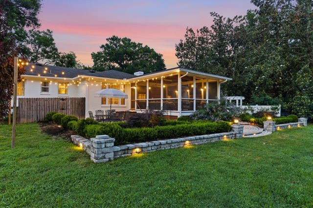 2709 Tyne Blvd, Nashville, TN 37215