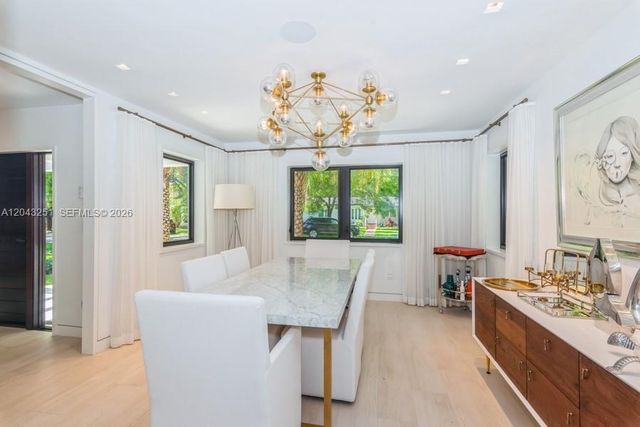 1035 Catalonia Avenue, Coral Gables, FL 33134