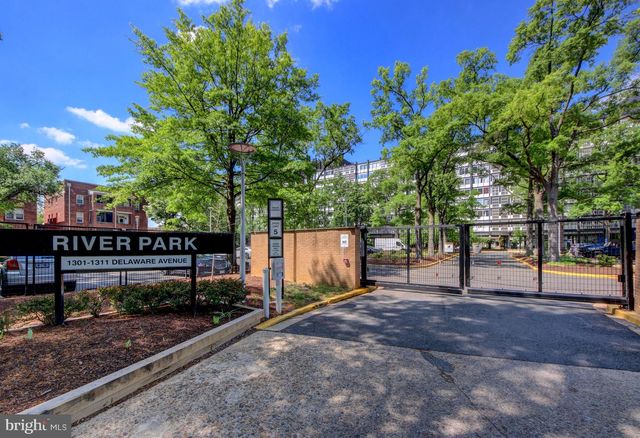 332 N STREET SW, Washington, DC 20024
