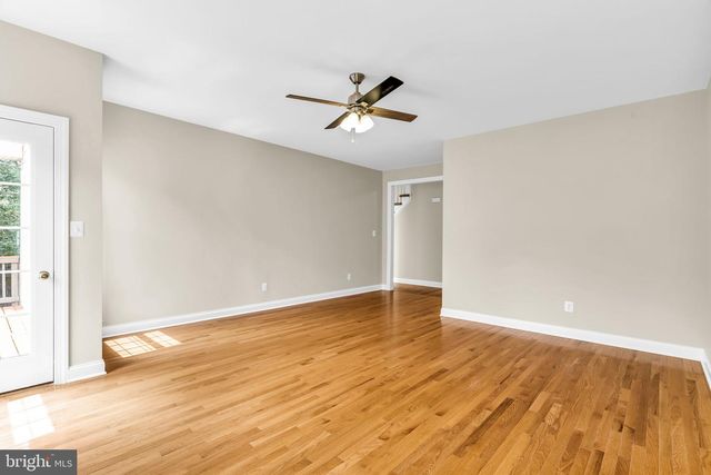 42985 PASCALE TER, Ashburn, VA 20148