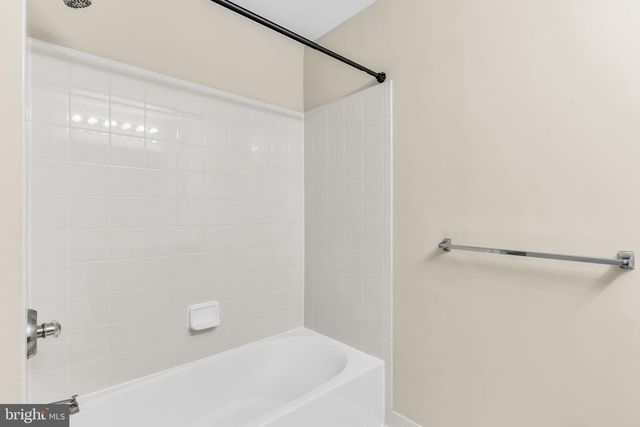 42985 PASCALE TER, Ashburn, VA 20148