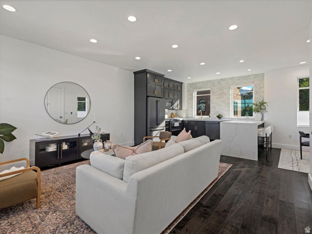 4692 S GROSVENOR CT, Holladay, UT 84117 — photo 4