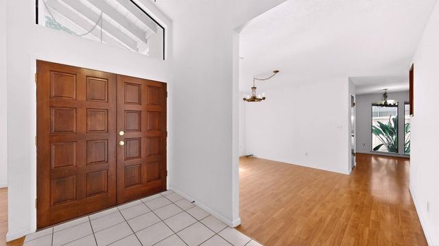 2401 Ellison Dr, Modesto, CA 95355