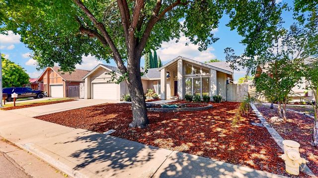 2401 Ellison Dr, Modesto, CA 95355