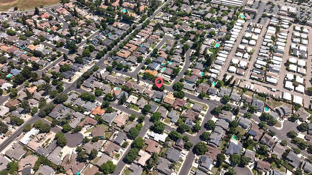 2401 Ellison Dr, Modesto, CA 95355