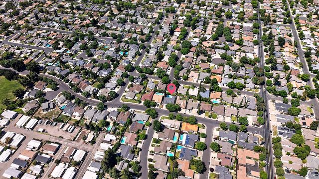 2401 Ellison Dr, Modesto, CA 95355