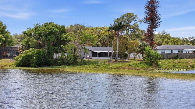 732 LAUREL WAY, Casselberry, FL 32707
