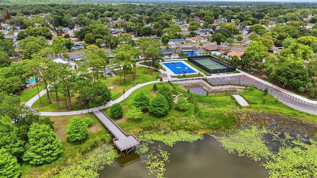 732 LAUREL WAY, Casselberry, FL 32707