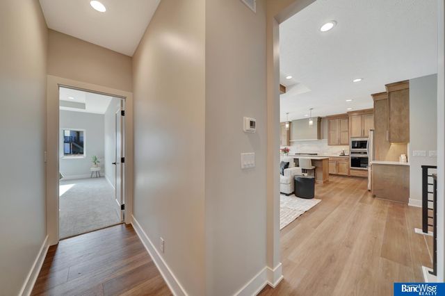 6209 Carveth Drive, Lincoln, NE 68516