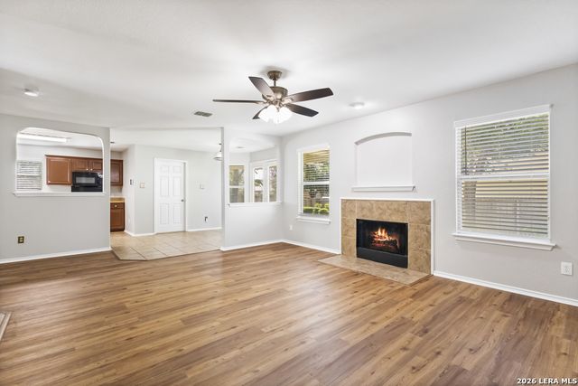 268 Donalan Dr, Converse, TX 78109