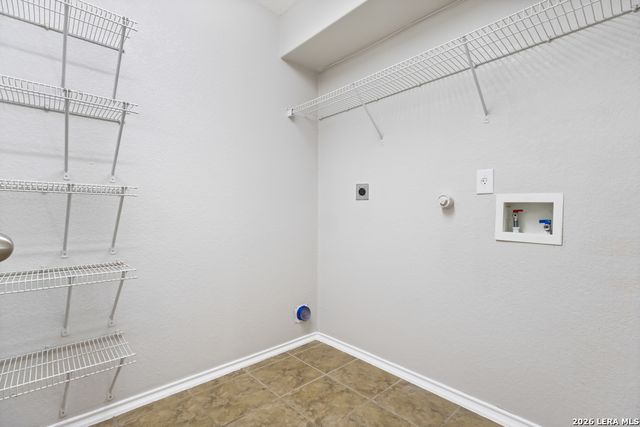 268 Donalan Dr, Converse, TX 78109