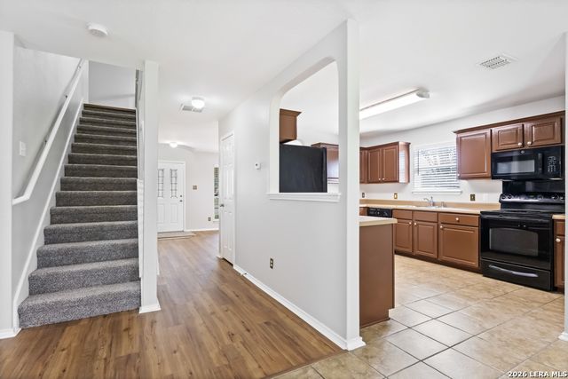 268 Donalan Dr, Converse, TX 78109