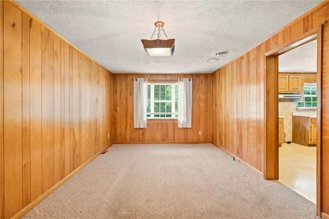 12 Florida Avenue, Emerson, GA 30137