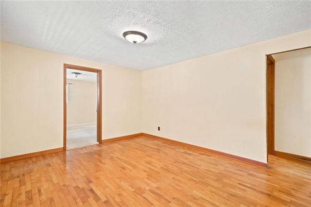 12 Florida Avenue, Emerson, GA 30137