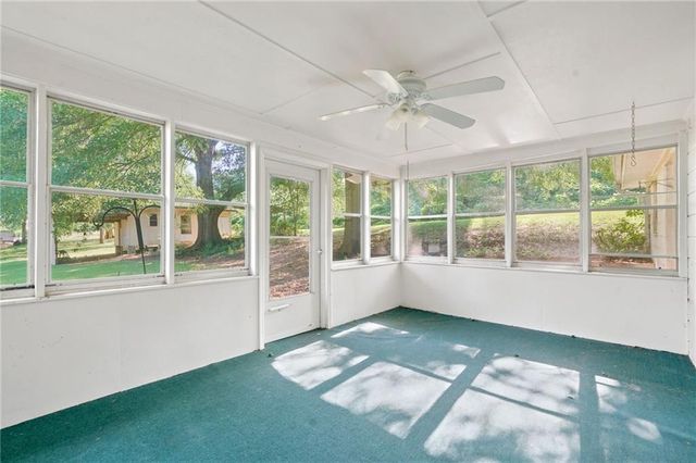 12 Florida Avenue, Emerson, GA 30137