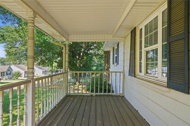 12 Florida Avenue, Emerson, GA 30137