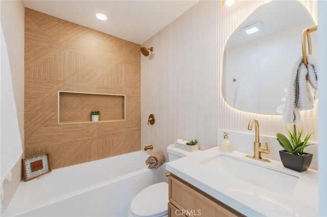 24248 Falena, Torrance, CA 90501