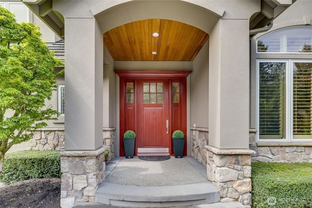 2753 204th Lane NE, Sammamish, WA 98074