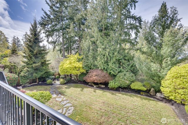 2753 204th Lane NE, Sammamish, WA 98074