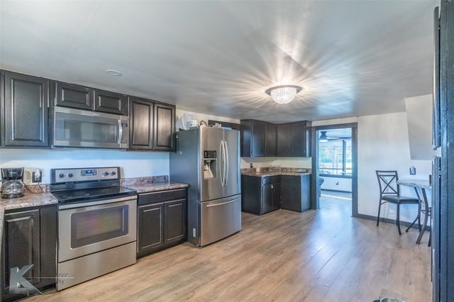 117 FM 382, Ovalo, TX 79541