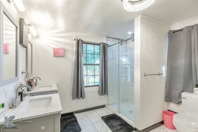 117 FM 382, Ovalo, TX 79541